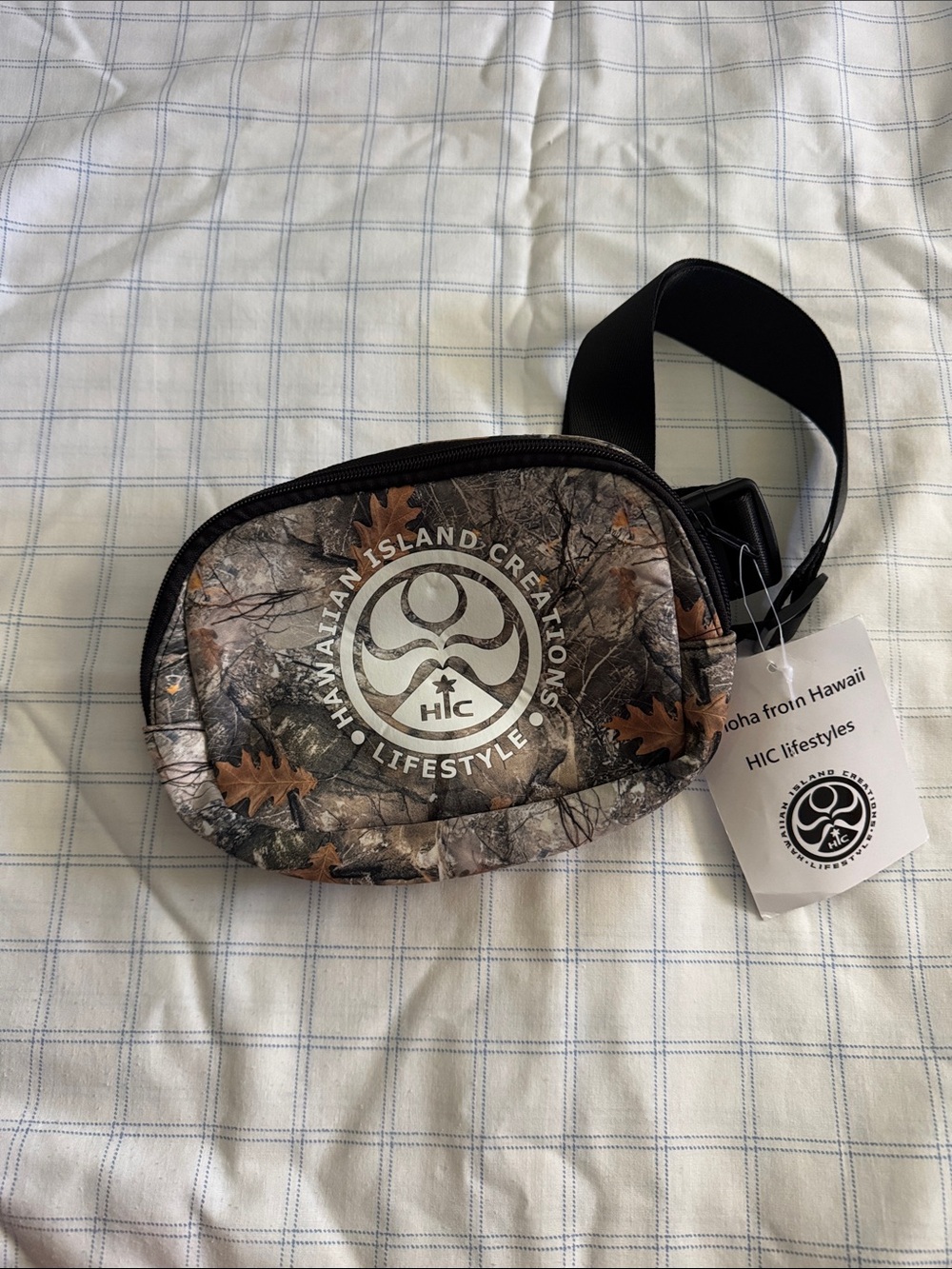 HIC Lifestyle Mini Crossbody Bag in Camouflage